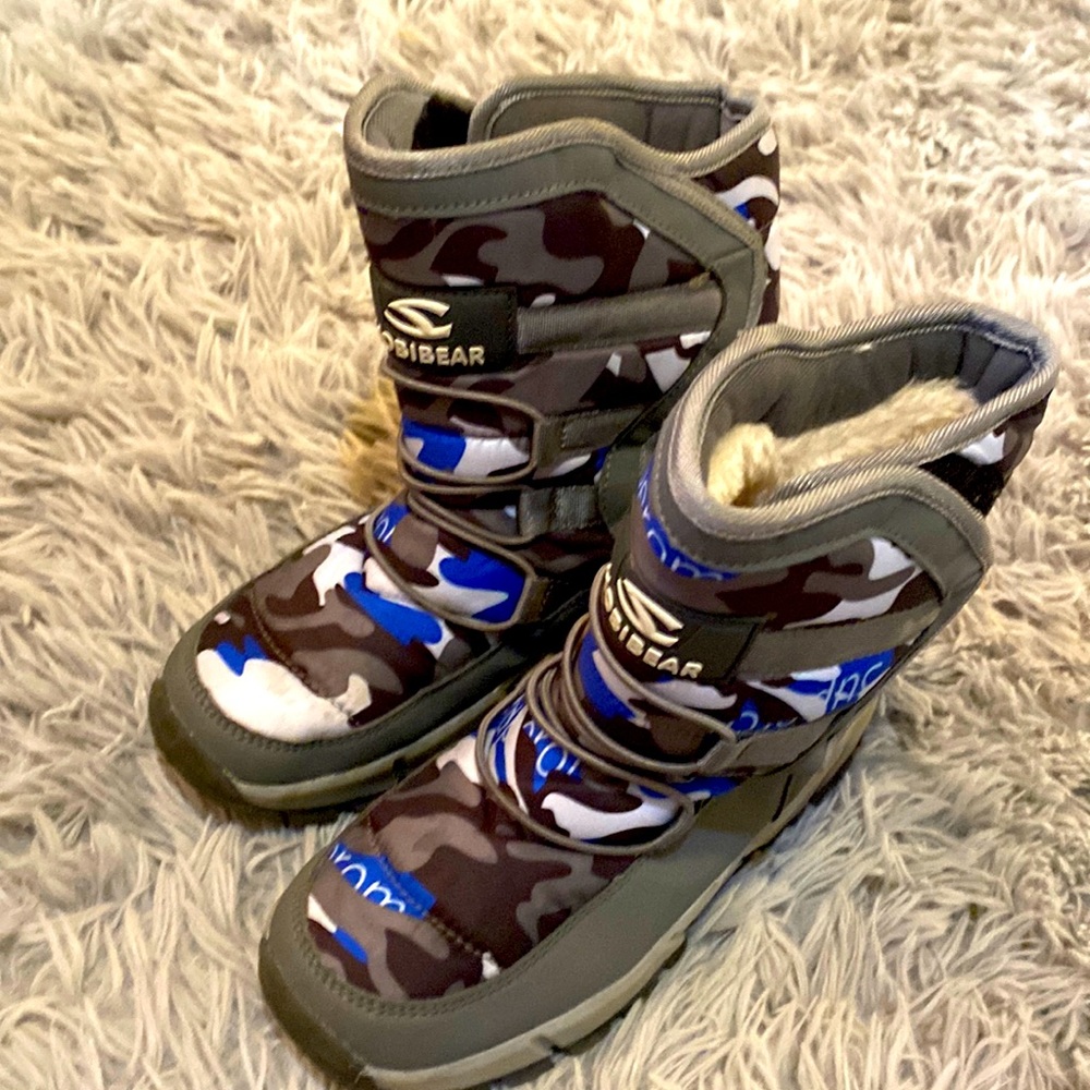 COPY - kids snow boots
